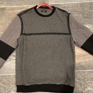 Bundle of Sweaters (Crewnecks) x 4